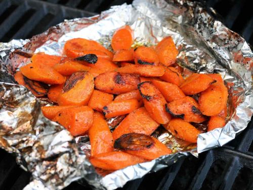 Grilled Carrots in Foil