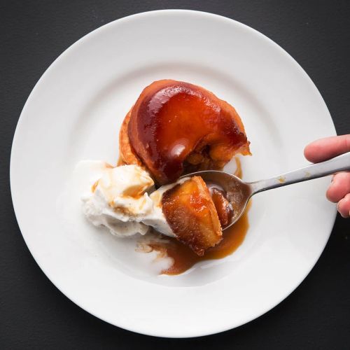 Mini Caramel Apple Tarts (Tarte Tatin)