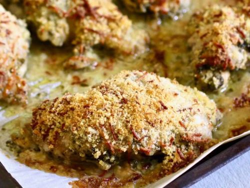 Crunchy Baked Pesto Chicken Thighs