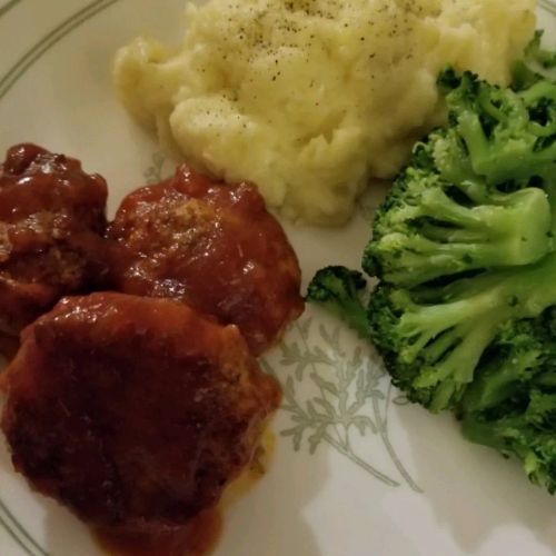 Zesty Vegetarian Sweet and Sour Meatballs