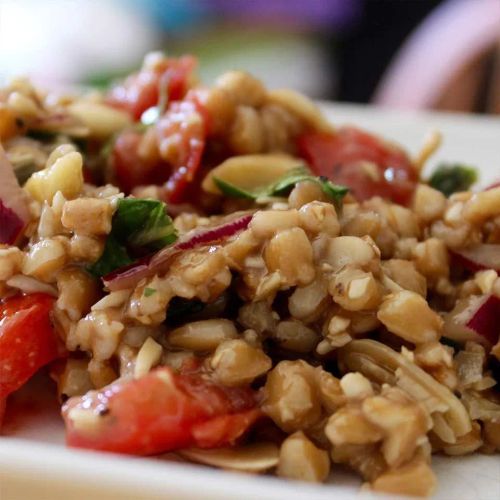 Caprese Farro Salad