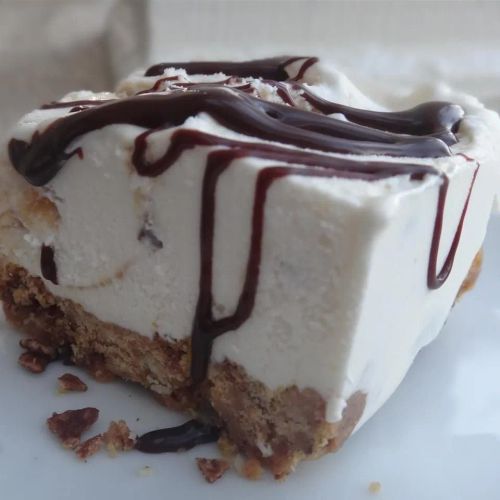 Alaskan Peanut Butter Ice Cream Pie