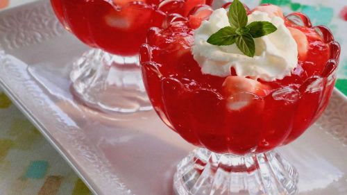 Strawberry Lemonade Marshmallow Jell-O®