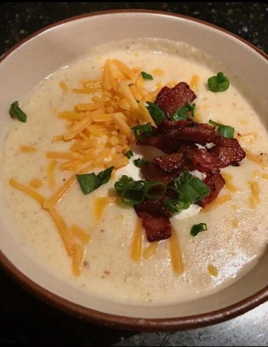 Slow Cooker Loaded Potato Soup