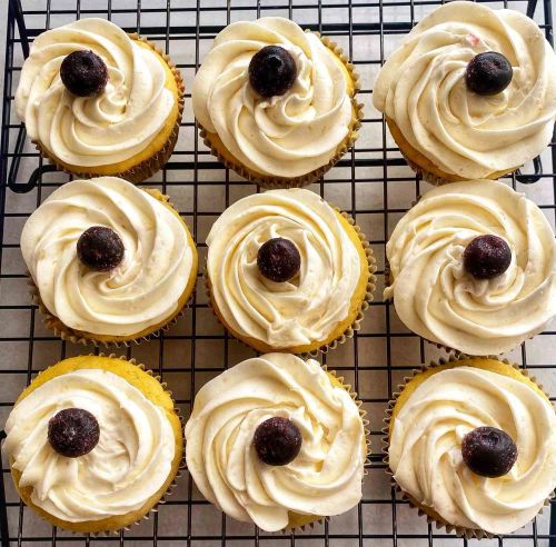 Lemon-Blueberry Cupcakes