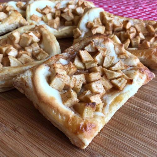 Apple Puff Pastry Tart