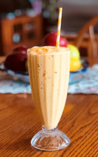 Spiced Mango Protein Smoothie