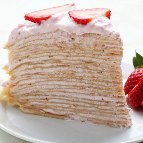 Strawberry Banana Crepe Cake