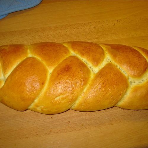 Zopf (Swiss Braided Bread)