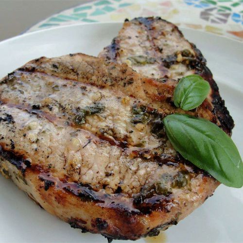 Basil Garlic Grilled Pork Chops