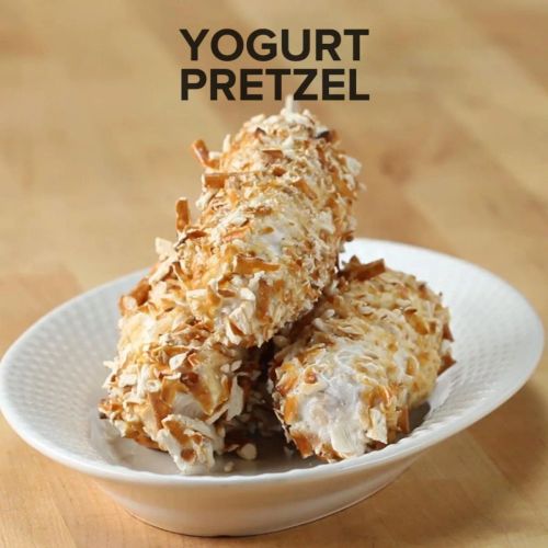 Yogurt Pretzel Frozen Banana