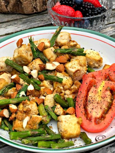 Air Fryer Vegan Tofu and Asparagus Scramble