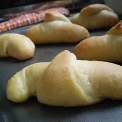 Sunday Dinner Rolls