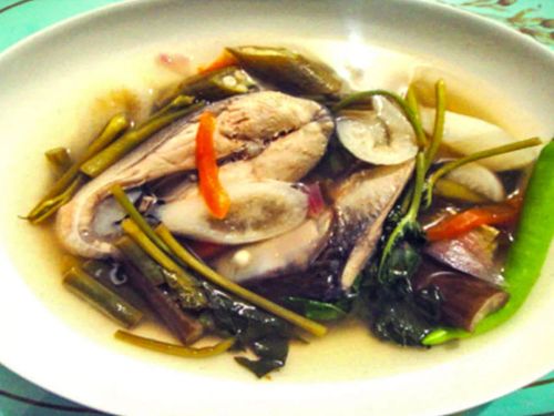 Sinigang na Bangus (Filipino Milkfish in Tamarind Broth)