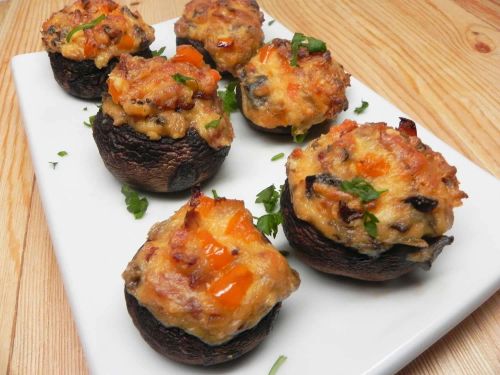 Stuffed Mushrooms with Sour Cream