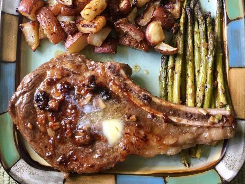 Rib-Eye Steaks with a Soy and Ginger Marinade