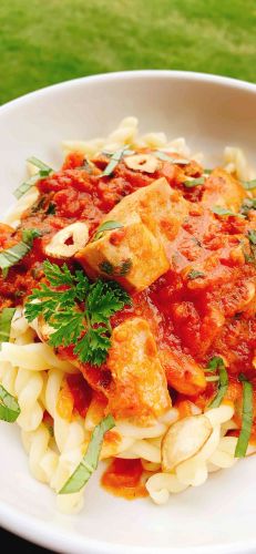 Spicy Tuna Pasta with Creamy Fra Diavolo Sauce