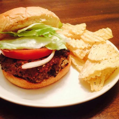 Black Bean Quinoa Veggie Burgers